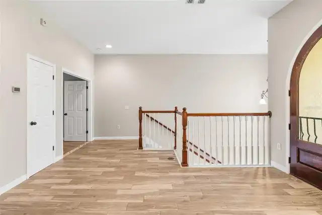 Listing Photo 21