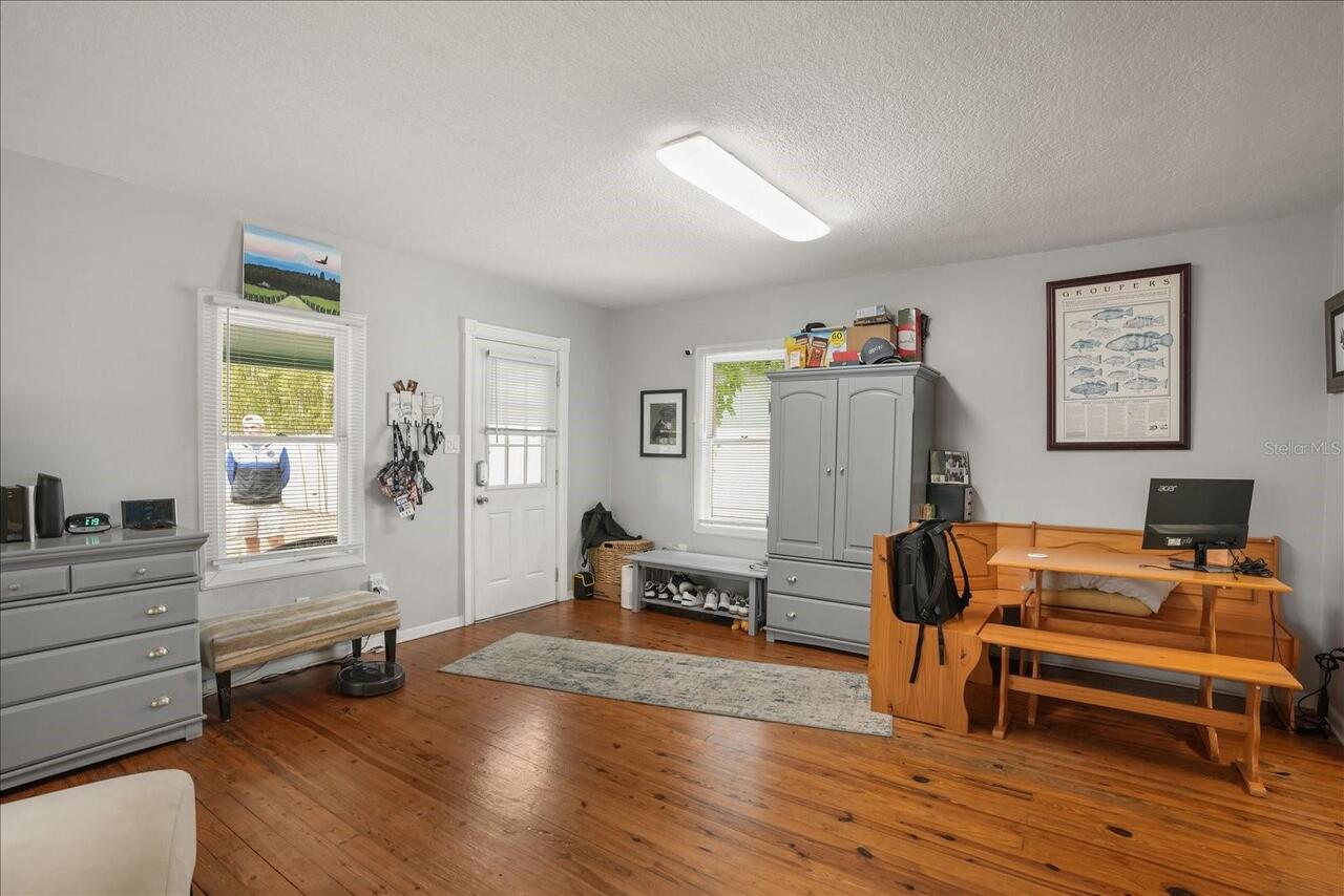 Listing Photo 33