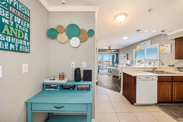 Listing Photo 15