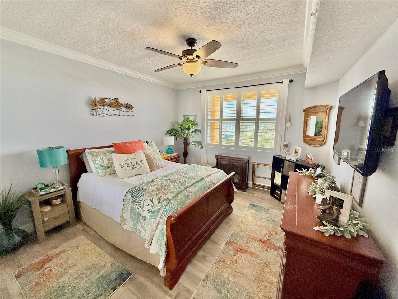 Listing Photo 35