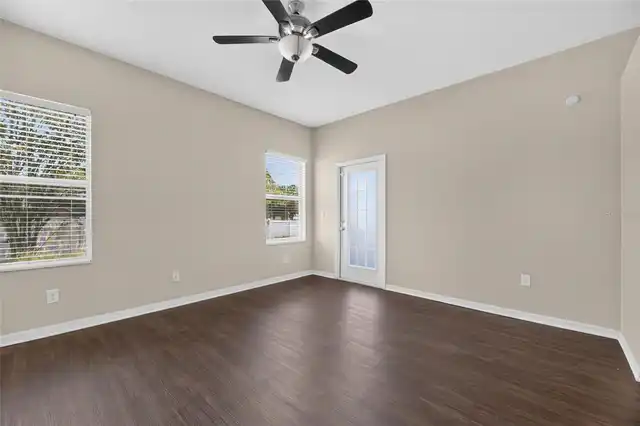 Listing Photo 38