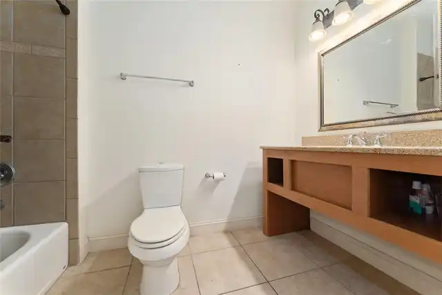 Listing Photo 25