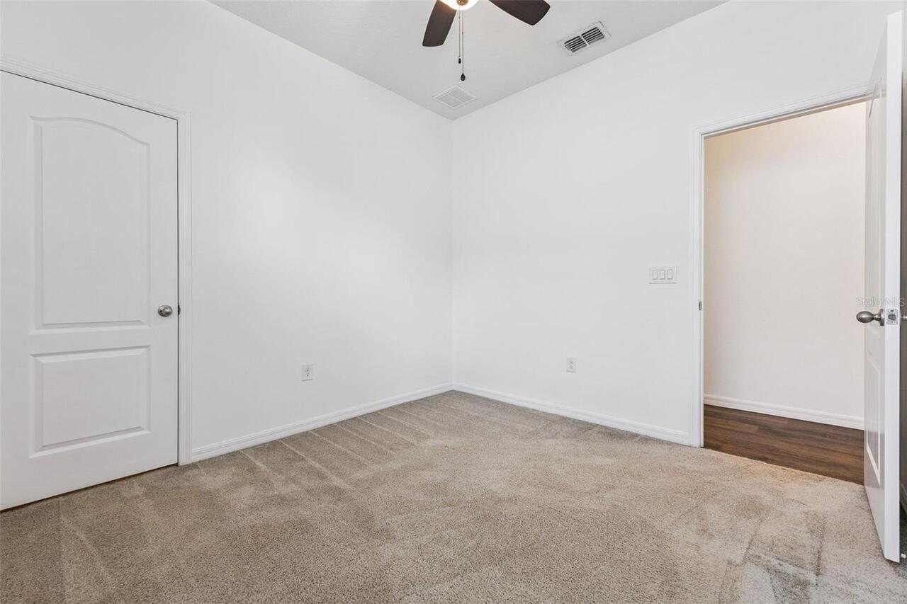 Listing Photo 37