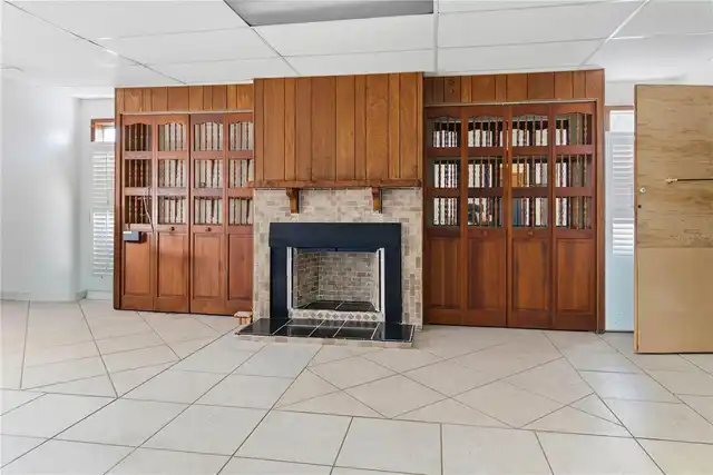 Listing Photo 22