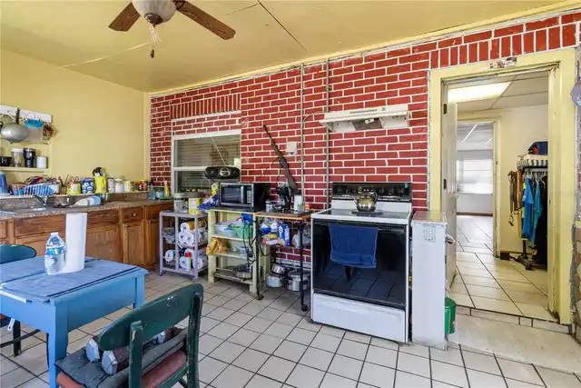 Listing Photo 25