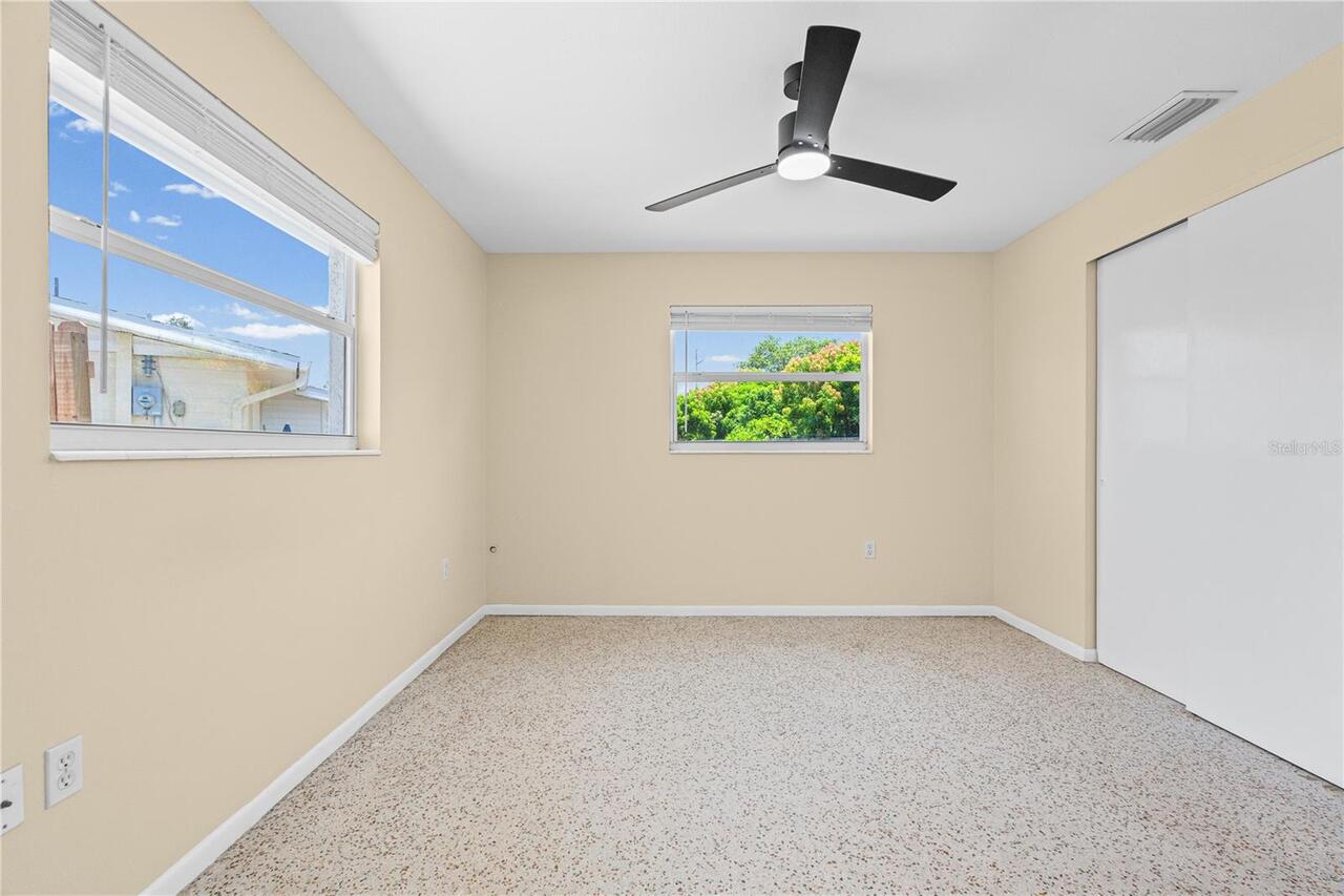 Listing Photo 22