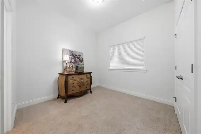 Listing Photo 24