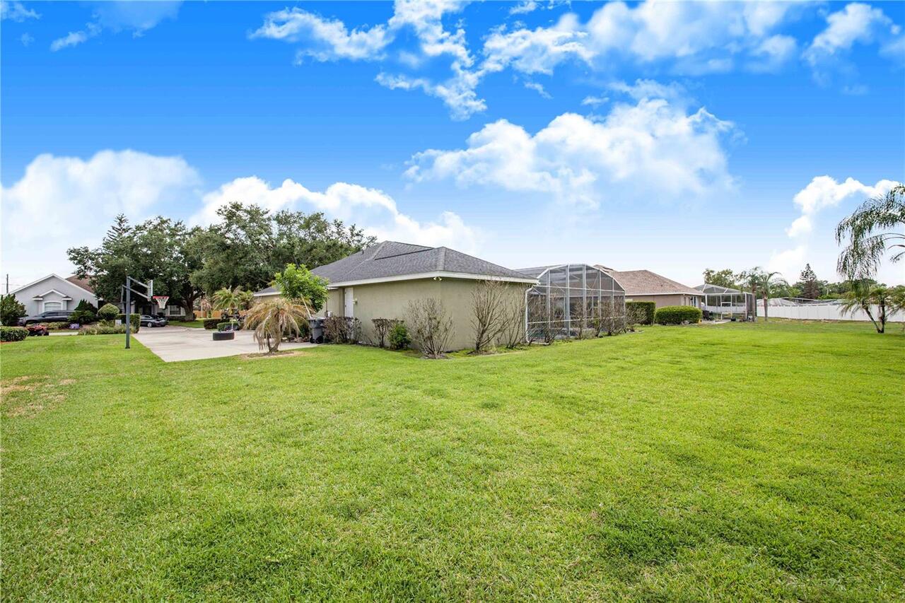Listing Photo 43