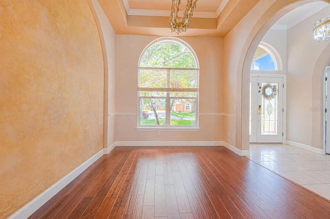 Listing Photo 8