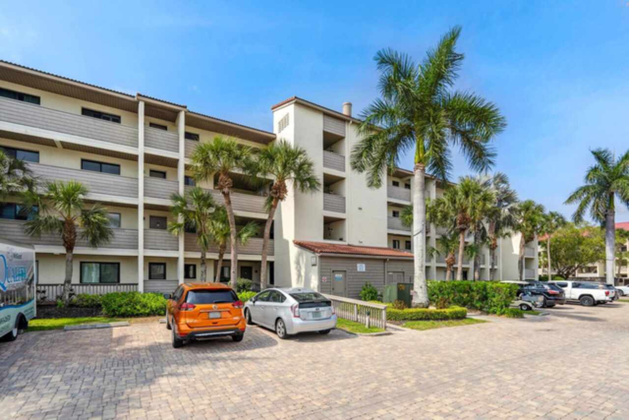Sarasota Real Estate