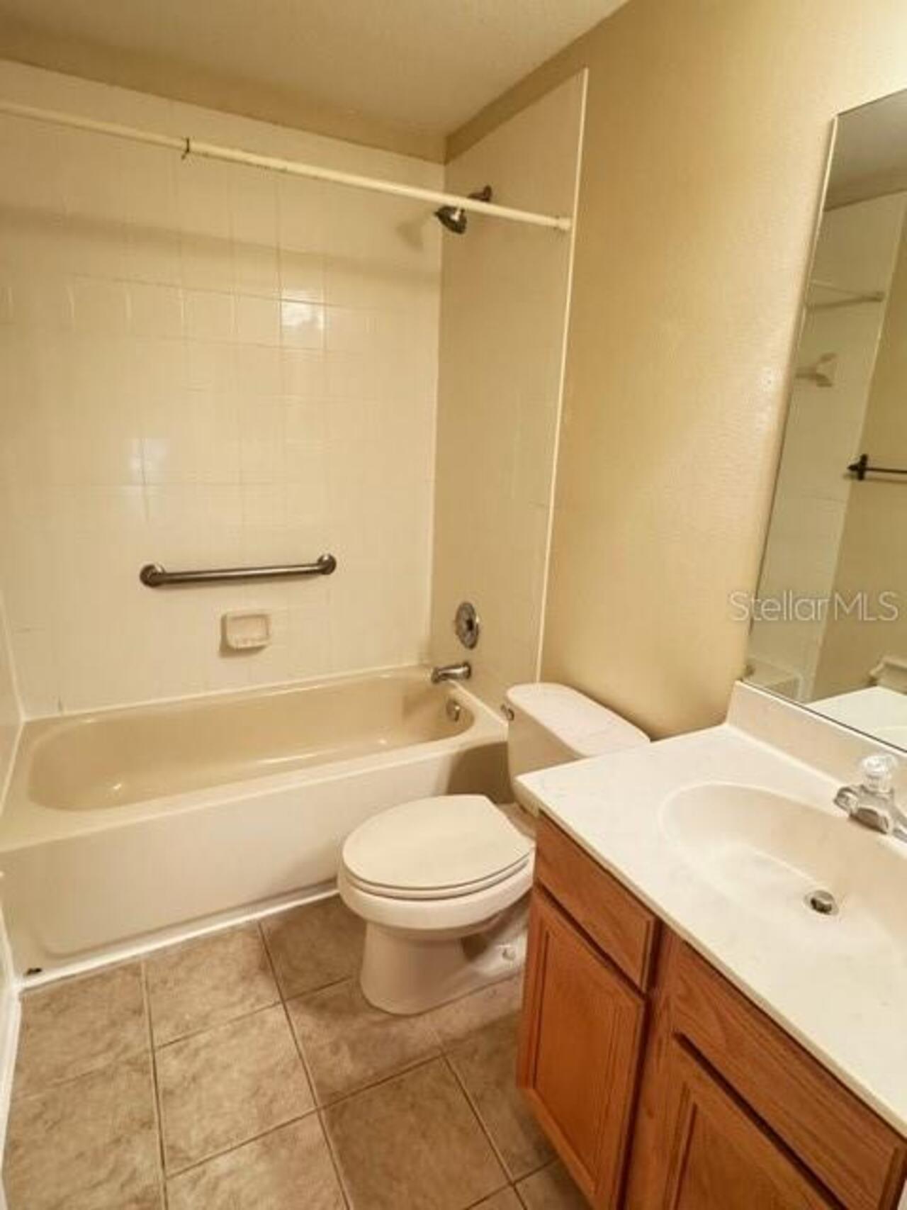 Listing Photo 9