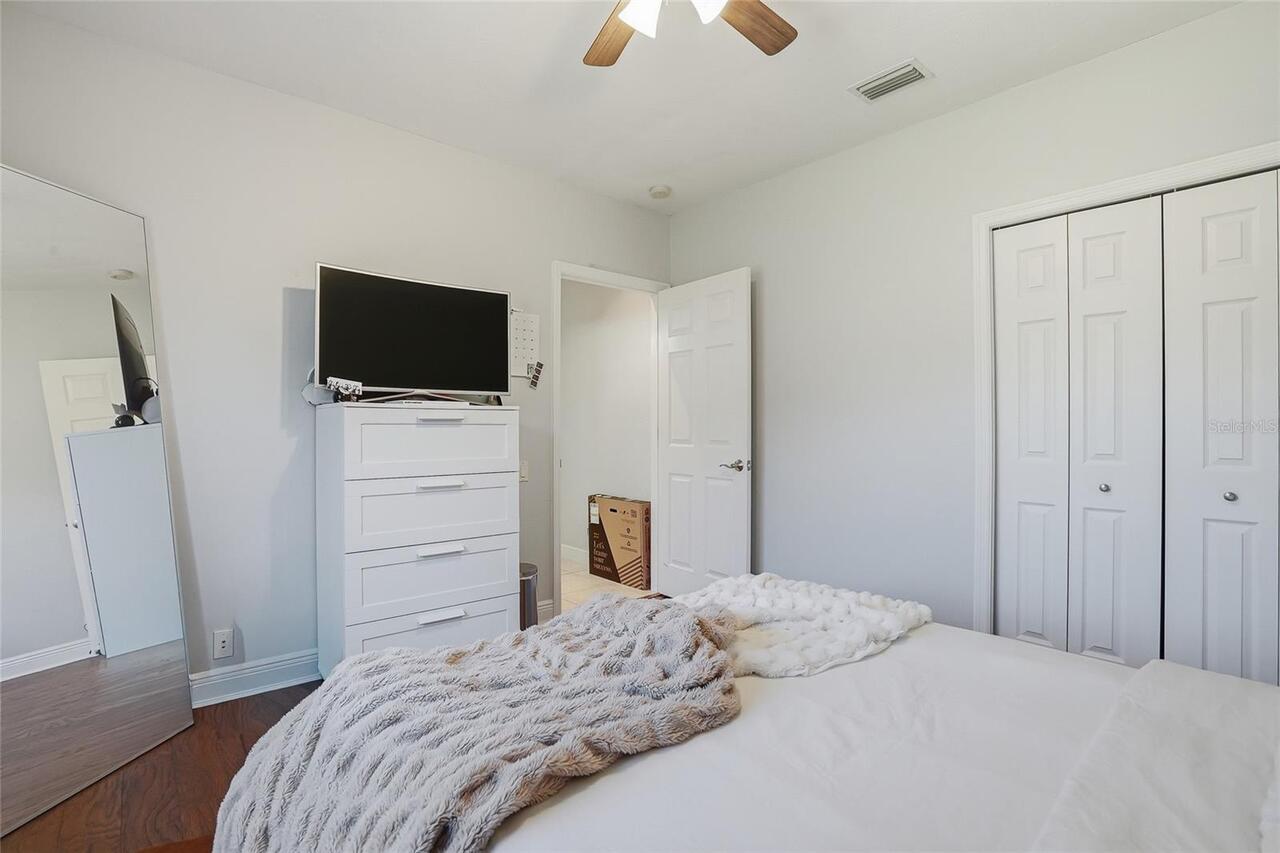 Listing Photo 37