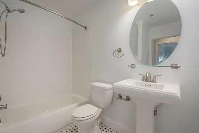 Listing Photo 19