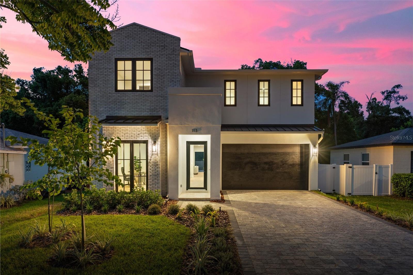 5BR, Home, 4BA, $1,525,000
Read More