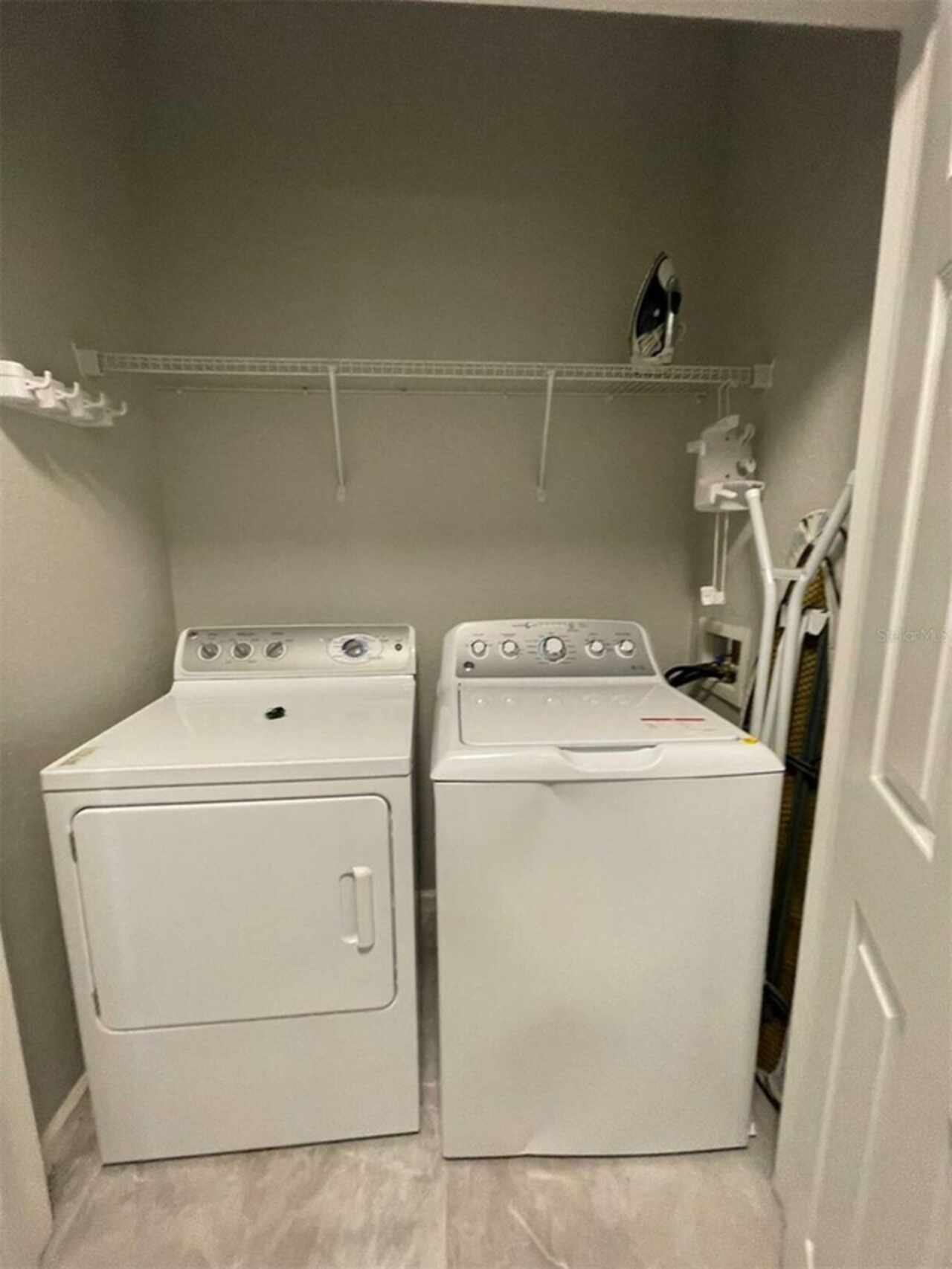 Listing Photo 8