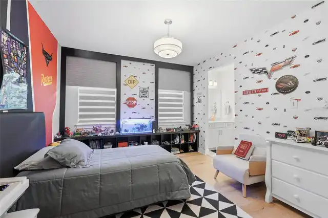 Listing Photo 22