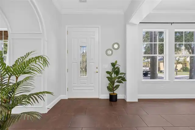 Listing Photo 11