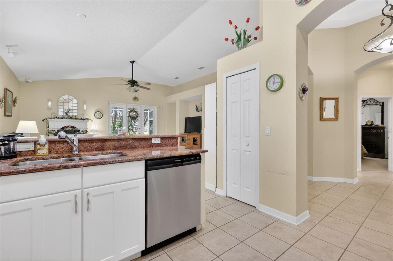 Listing Photo 16