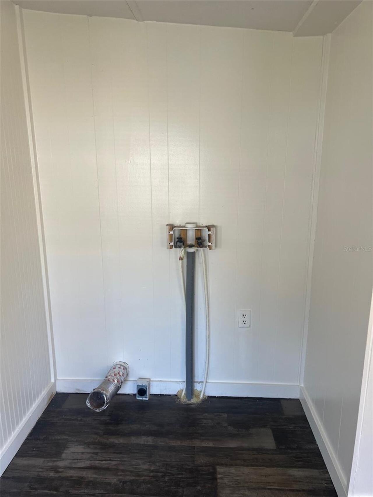 Listing Photo 8