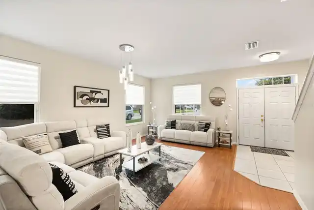 Listing Photo 15
