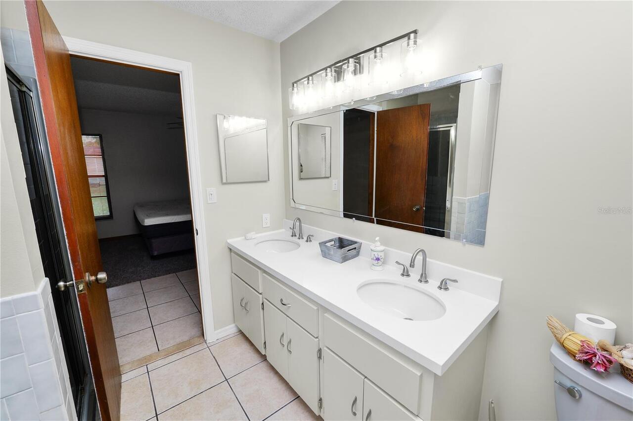 Listing Photo 33