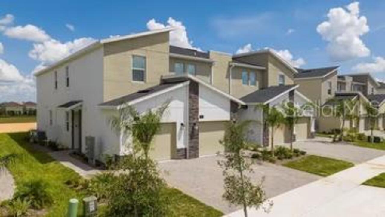Davenport Real Estate