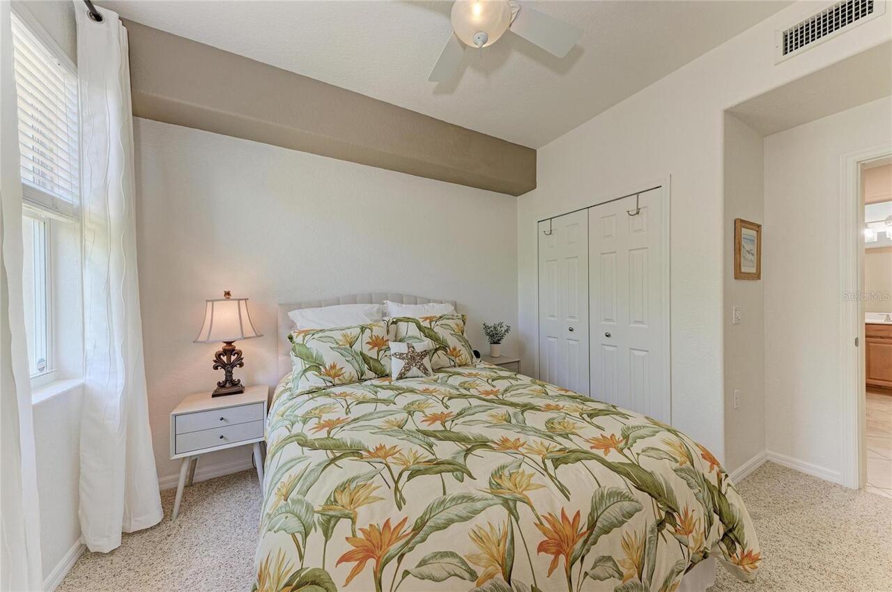 Listing Photo 32