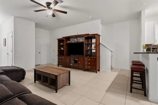 Listing Photo 13