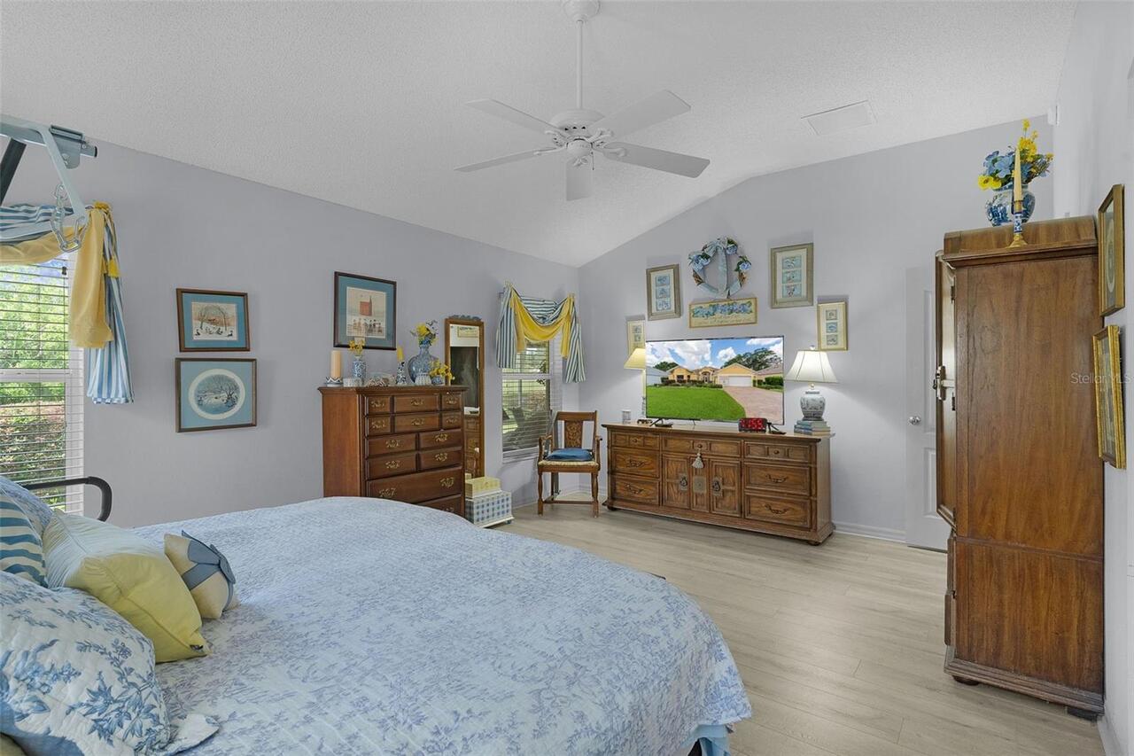 Listing Photo 23