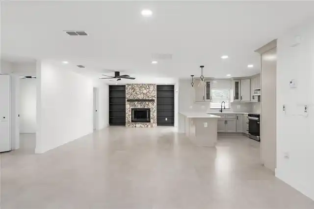 Listing Photo 22