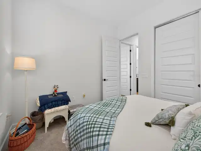 Listing Photo 26