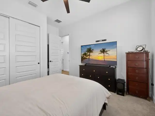 Listing Photo 29