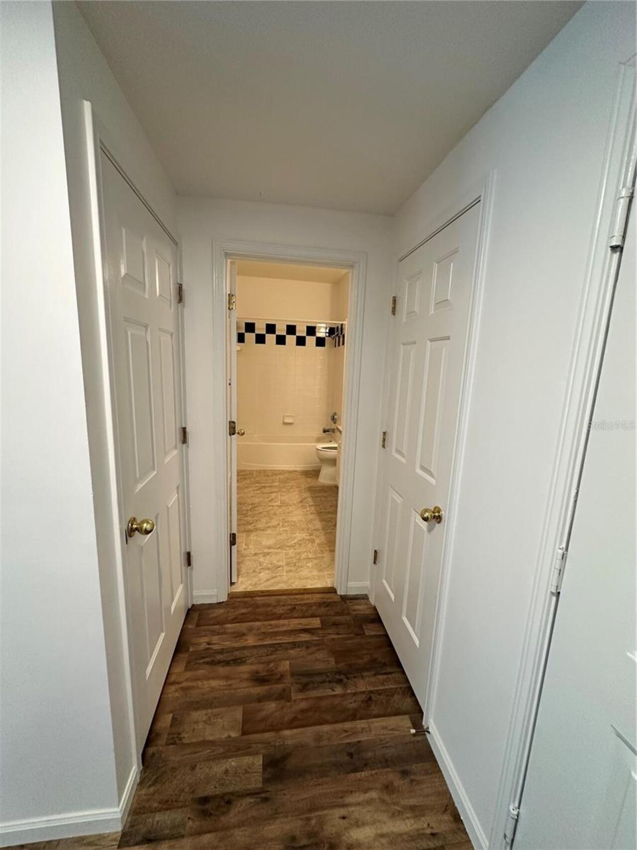 Listing Photo 10