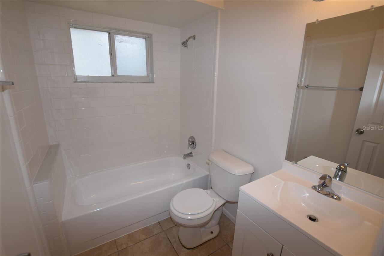 Listing Photo 9
