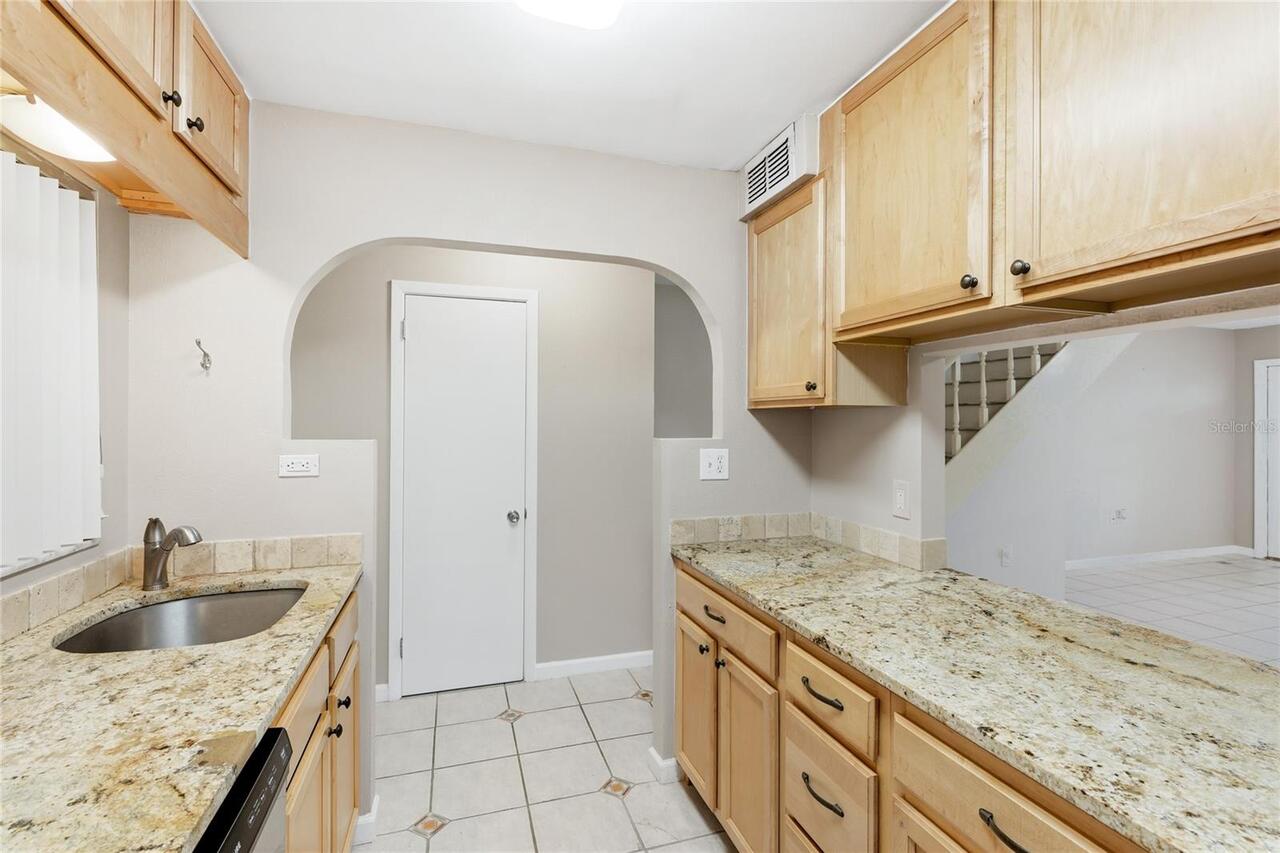 Listing Photo 6