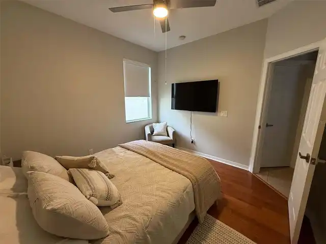 Listing Photo 22