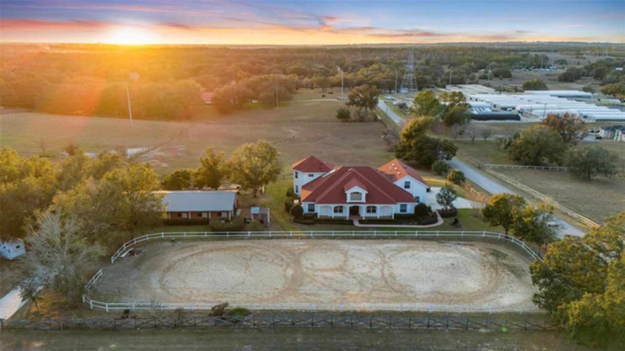 9BR, Home, 6BA, $2,500,000
Read More