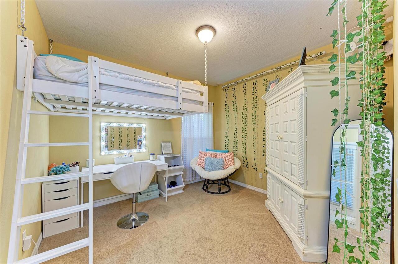 Listing Photo 32