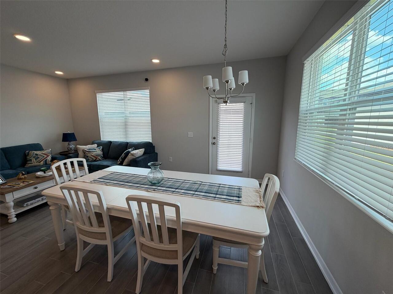 Listing Photo 15