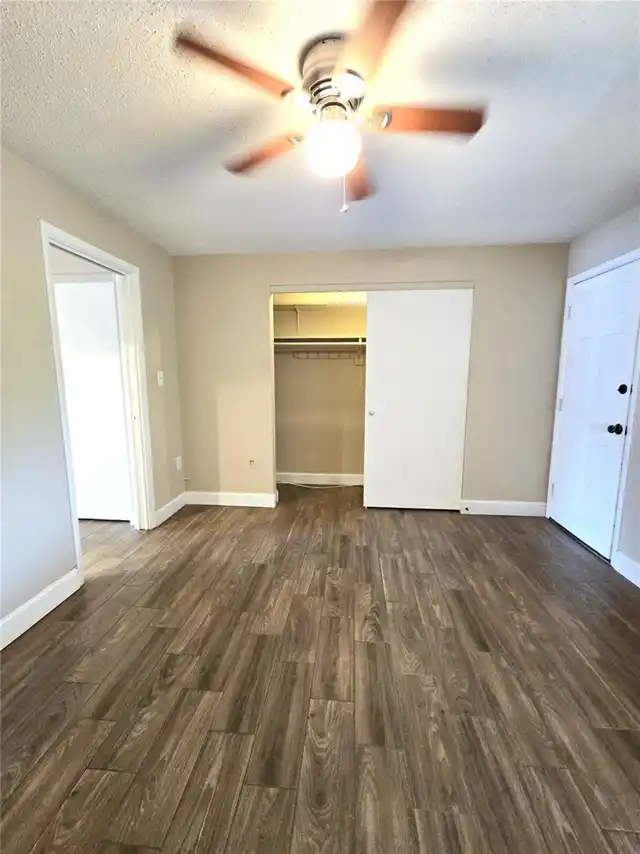 Listing Photo 14
