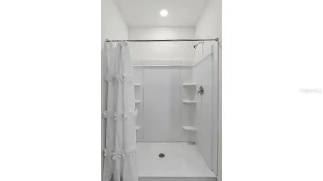 Listing Photo 33