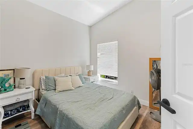 Listing Photo 21