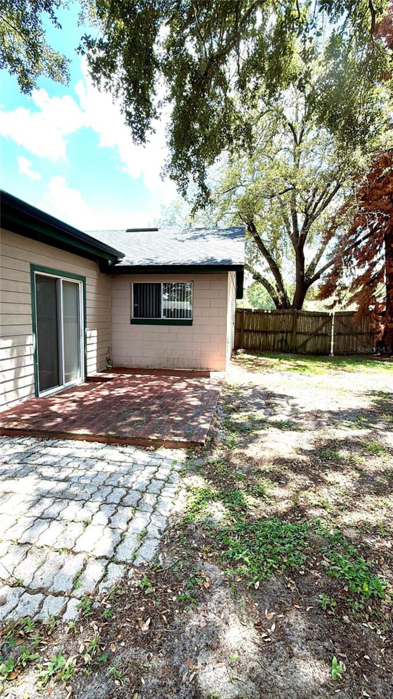 Listing Photo 23