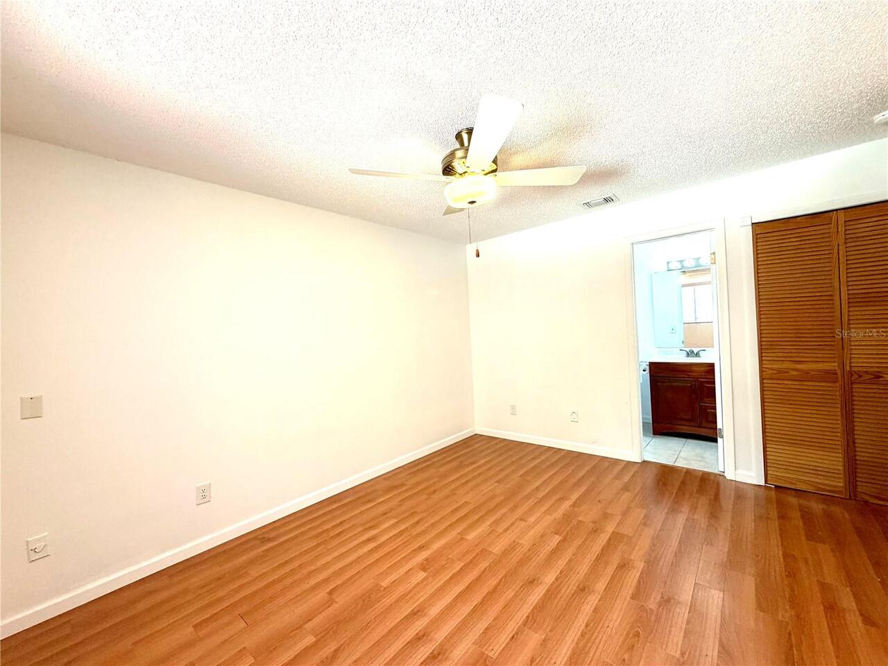 Listing Photo 43