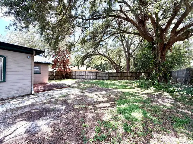 Listing Photo 22