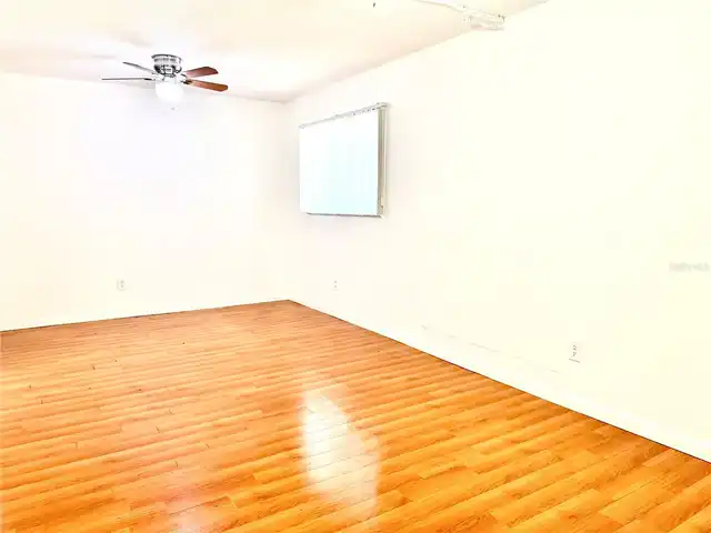 Listing Photo 35
