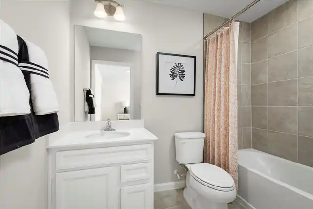 Listing Photo 18