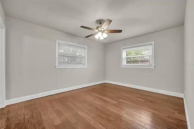 Listing Photo 14