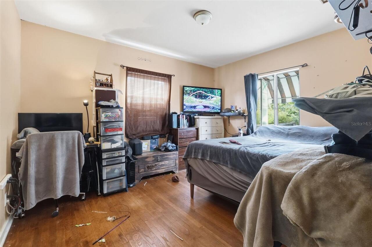 Listing Photo 14
