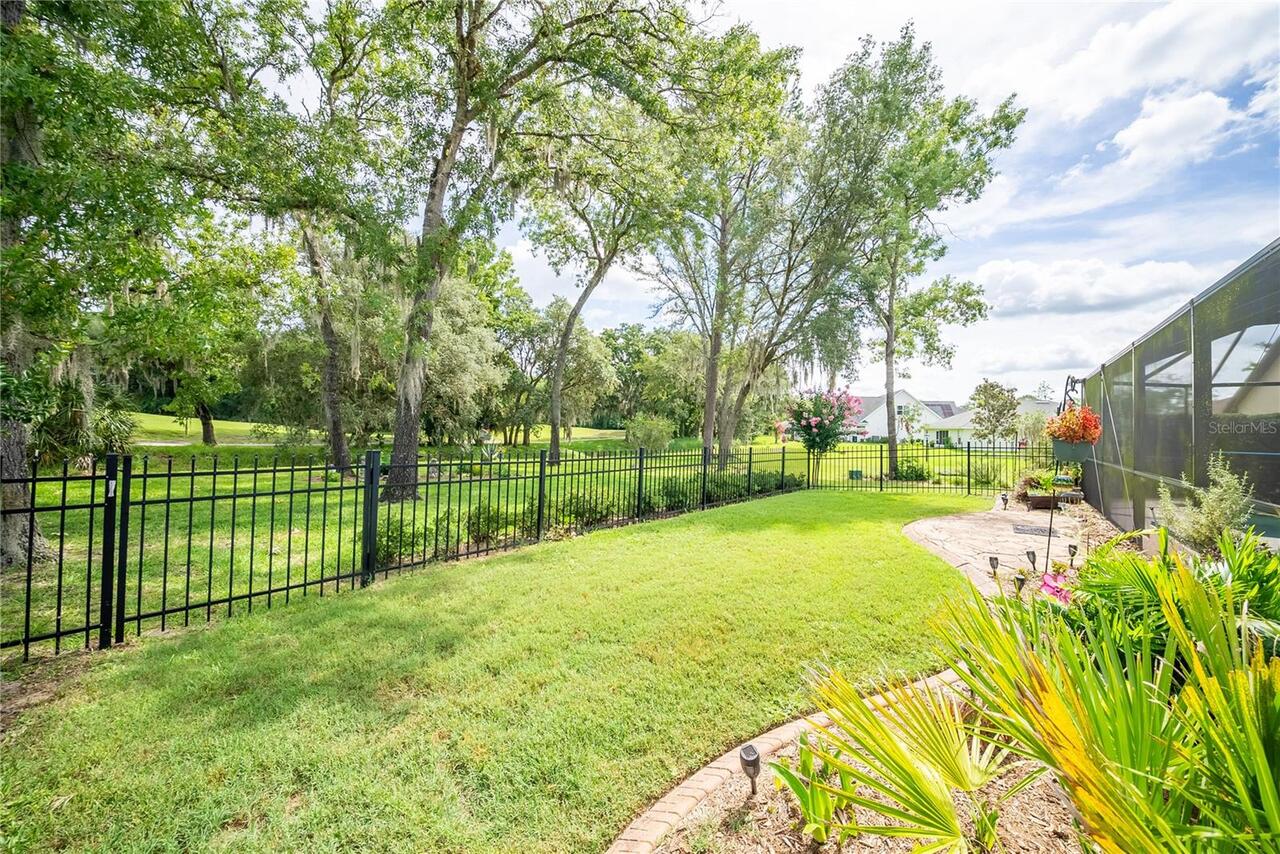 Listing Photo 32